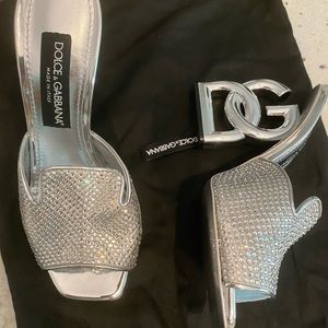 DOLCE GABBANA SILVER MULE RHINESTONE HEEL LETTERS D&G SIZE EU 39.5 NEW WITH BOX